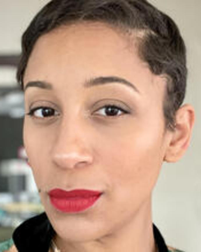Headshot of Avriel Epps-Darling